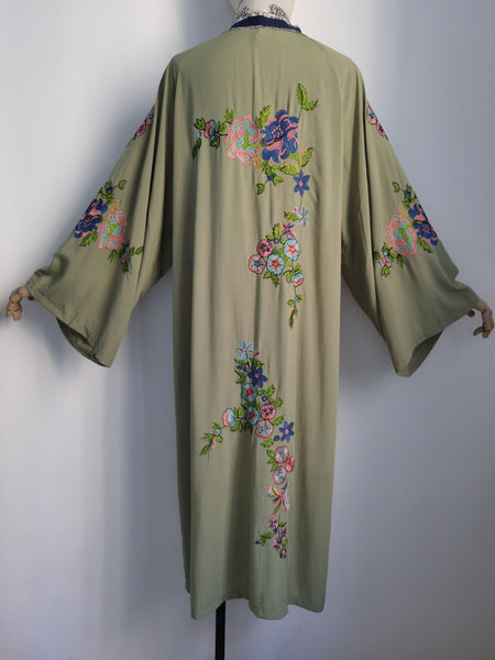 Embroidery Kimono