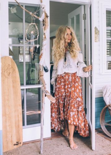Folklore Peasant Top
