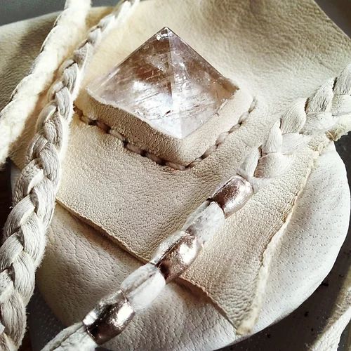 Miakoda Medicine Bag White Leather Clear Crystal Silver Beads Genuine Buckskin Quartz Pyramid Handcarfted In New Mexico