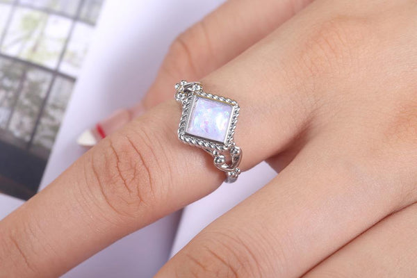 Ladies Opal Ring