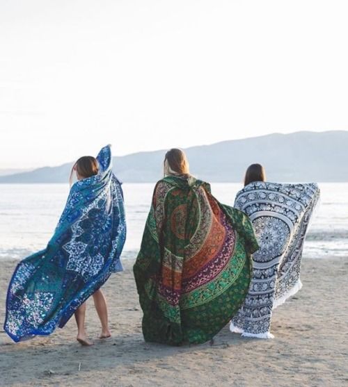 Round Beach Scarf